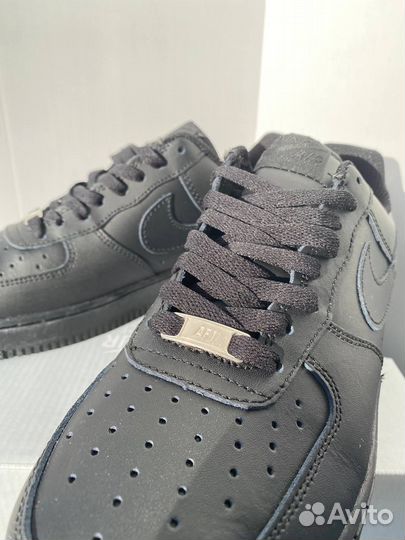 Nike air force 1 black