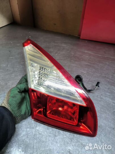Renault Megane 3 фонарь крышку багажника левый