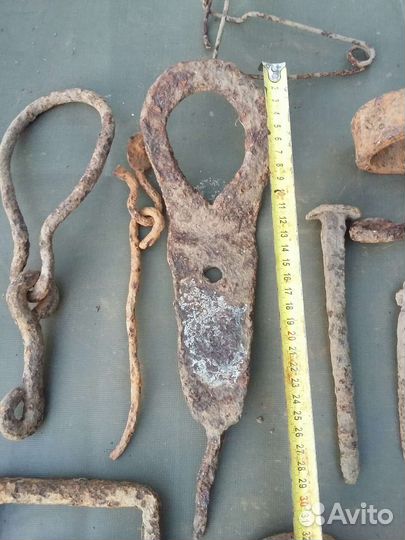 Старинные кованые железки