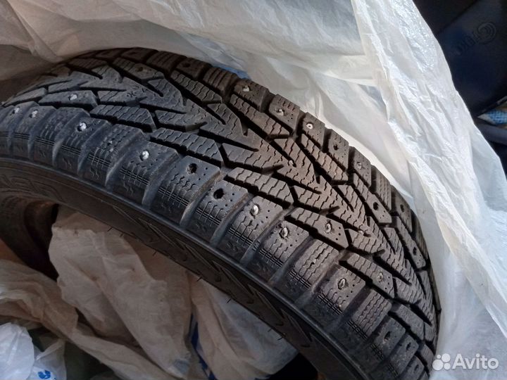 Nokian Tyres Hakkapeliitta 7 15.5/65 R14