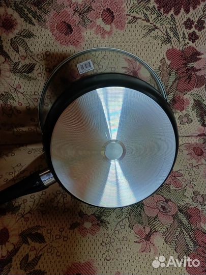 Сковорода с крышкой