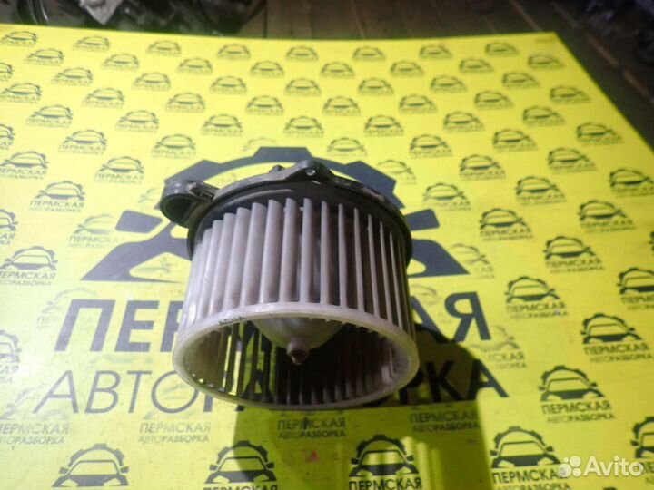 Моторчик отопителя для Hyundai Accent II (+тагаз)