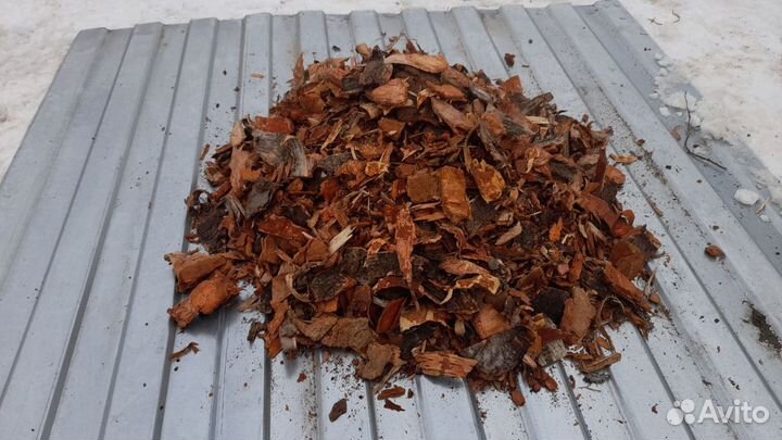 Мульча, кора, стружка, опилки, удобрение, перегной