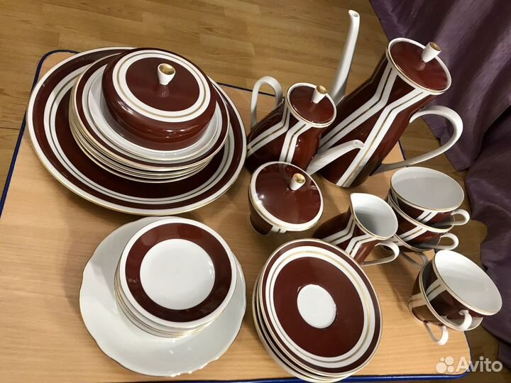 Сервиз чайный фарфор Фрайбергер, клеймо золотое