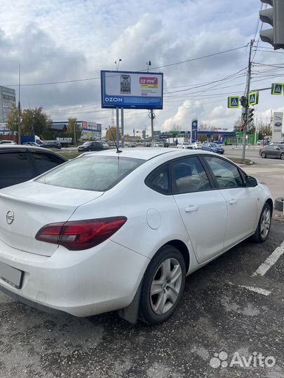 Opel Astra 1.6 AT, 2013, 144 000 км