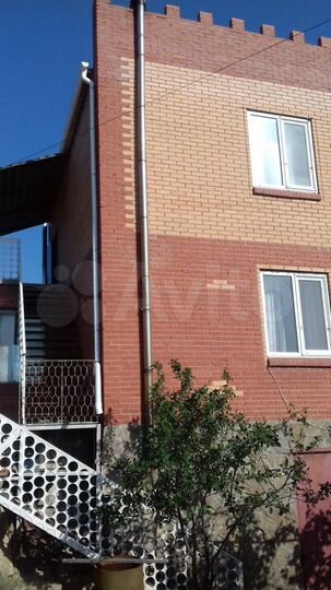 Дом 131,8 м² на участке 10,4 сот.