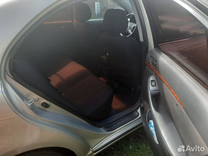 Toyota Avensis 2.0 AT, 2004, 245 715 км
