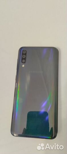 Samsung Galaxy A50, 4/64 ГБ