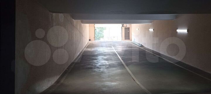 Машиноместо, 15 м²