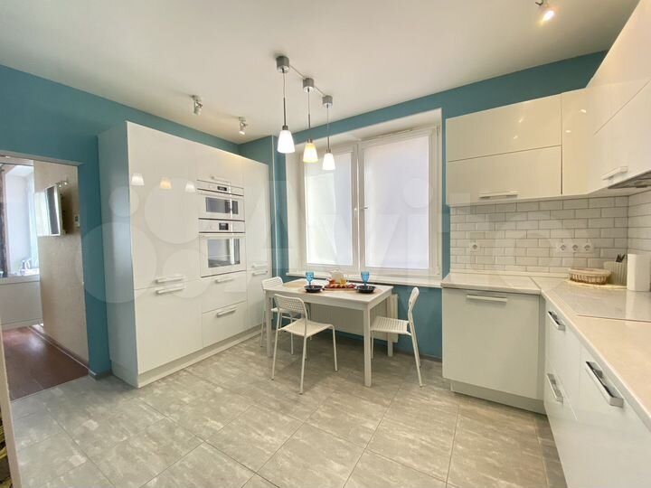1-к. квартира, 40 м², 7/25 эт.