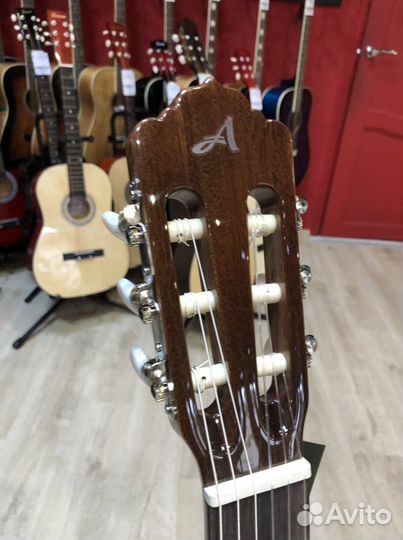 Гитара классическая Almansa 401