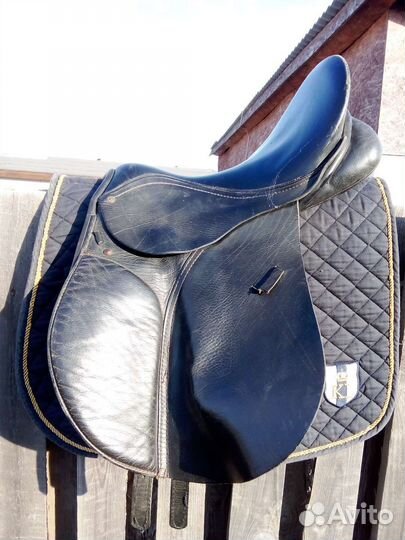 Седло для лошади универсальное