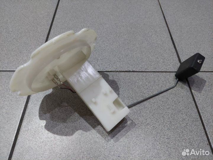 Датчик уровня топлива Nissan Fuga Y51 VQ25HR