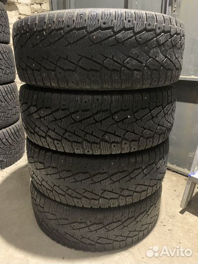 Continental IceContact 3 215/60 R16 99T