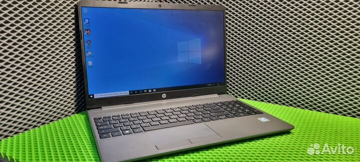 HP intel Gold 6405/4/SSD/UHD 605