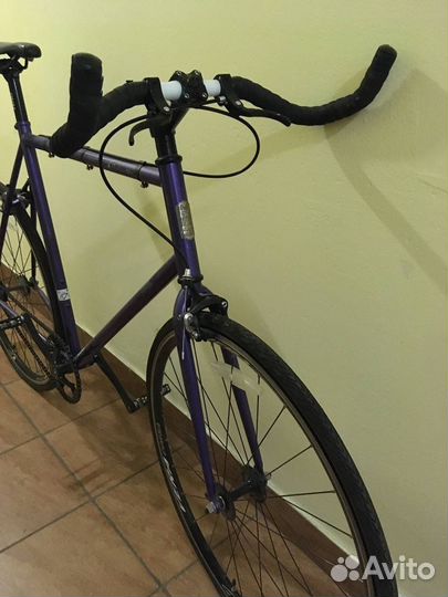 Шоссейный велосипед Fuji