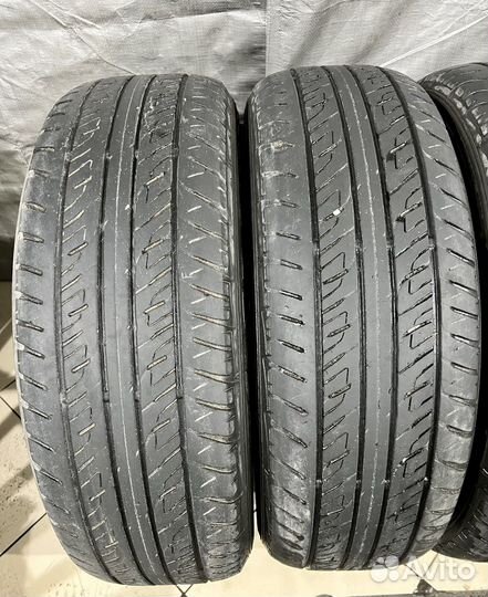 Dunlop Grandtrek PT2 225/65 R17 101H