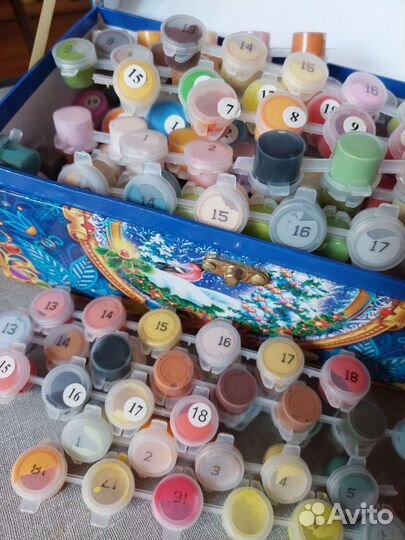 Краски акриловые