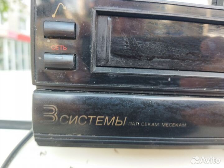 Видеомагнитофон вм 8220