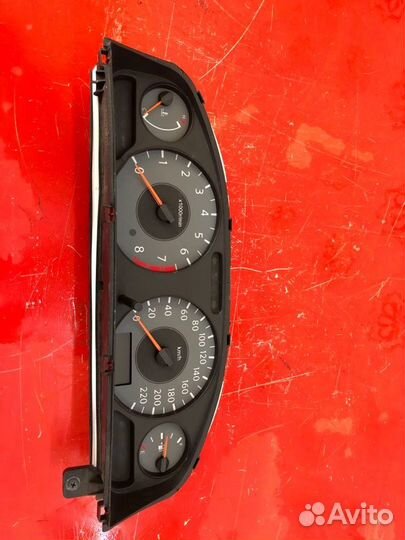 Панель приборов Nissan Almera Classic