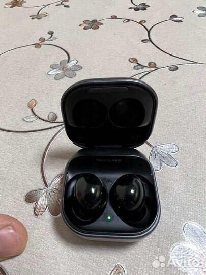 Samsung Galaxy buds 2