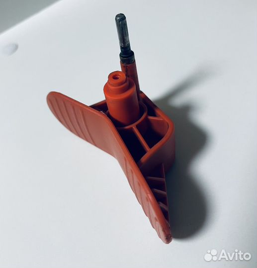 Лапка тормоза Stokke