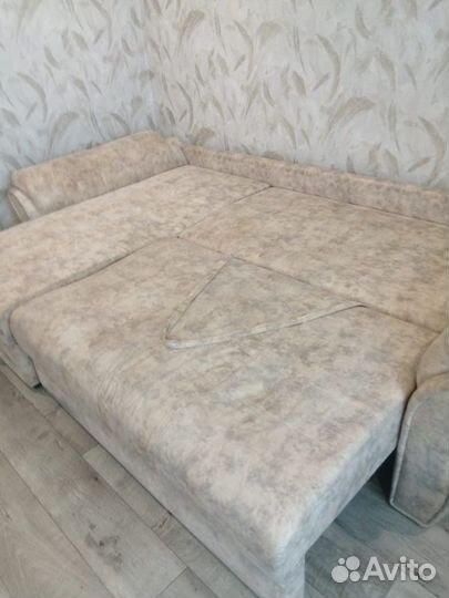 Угловой диван бу