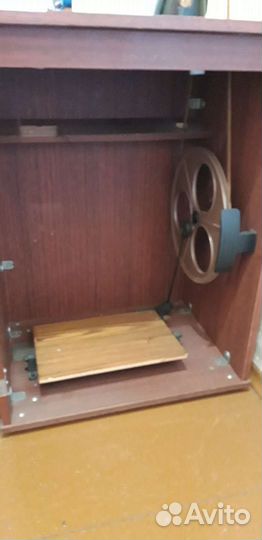 Швейная машинка 