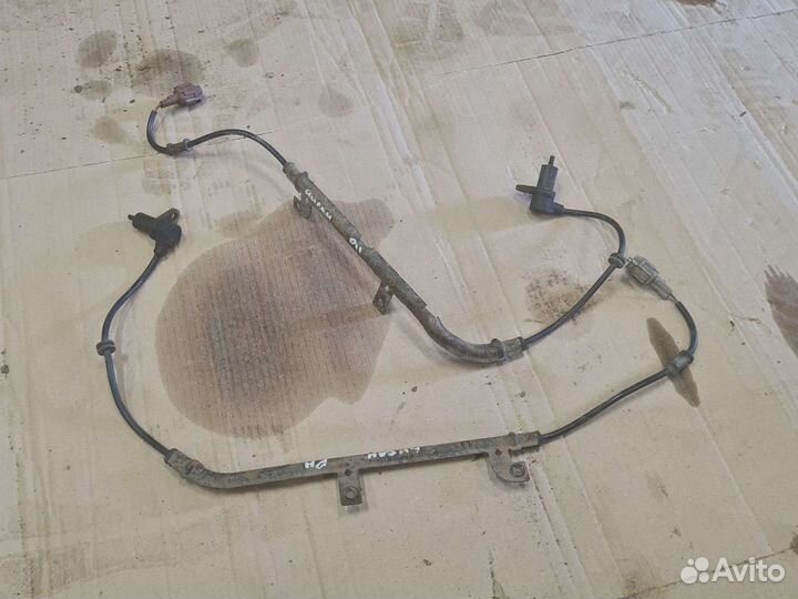 Датчик абс ABS задний Nissan Primera P11