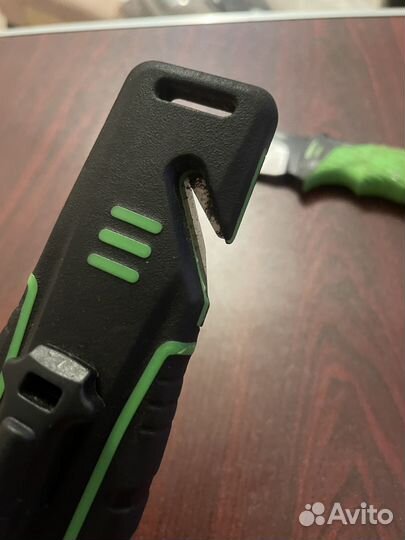 Нож туристический