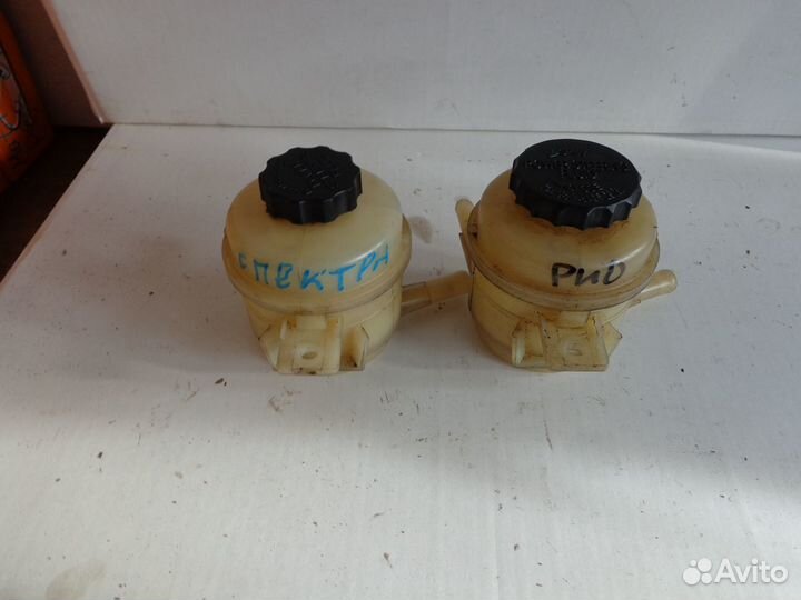 KIA Spectra Rio 1,2 Бачок Гидроусилителя б/у