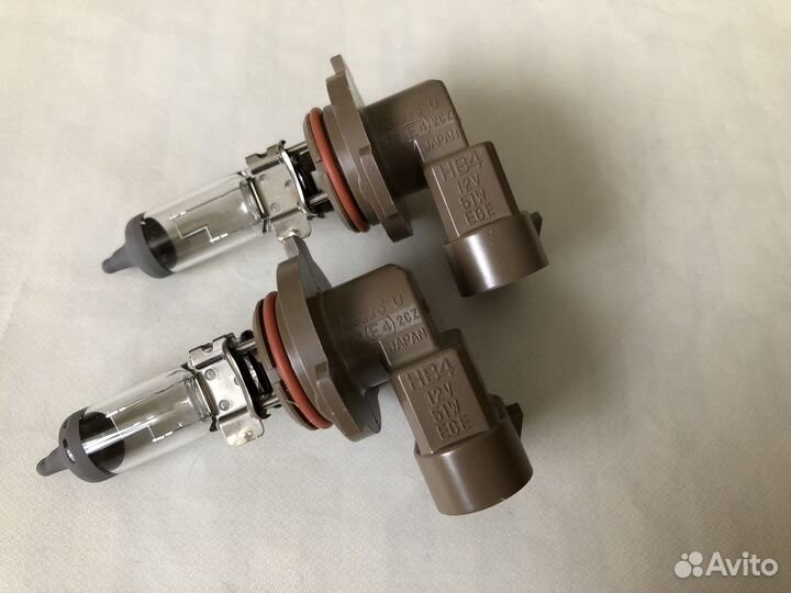 Лампы галогеновые, HB4, новые