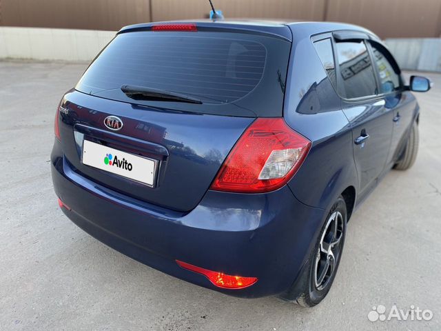 Kia Ceed 1.6 AT, 2010, 221 352 км