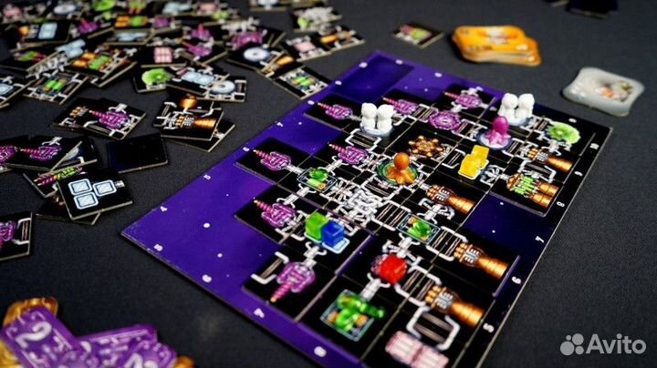 Настольная игра Космические дальнобойщики новая