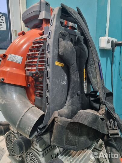 Воздуходувка бензиновая Husqvarna 580BTS