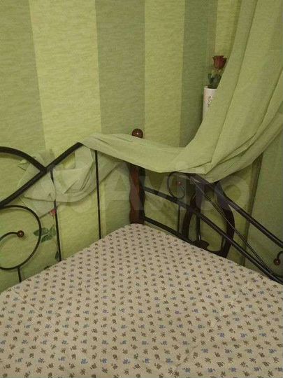 2-к. квартира, 50 м², 1/9 эт.