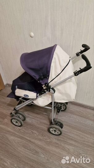 Прогулочная коляска chicco