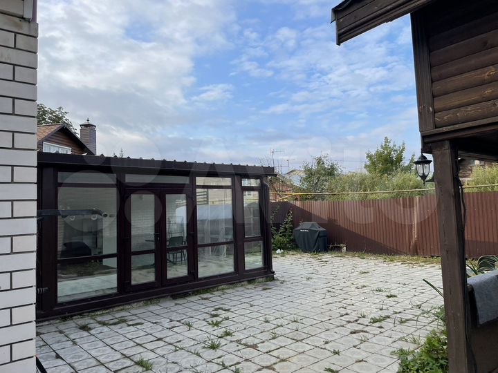 Дом 170 м² на участке 4,5 сот.