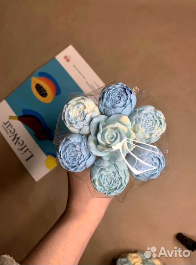 Сладкий подарок девушке