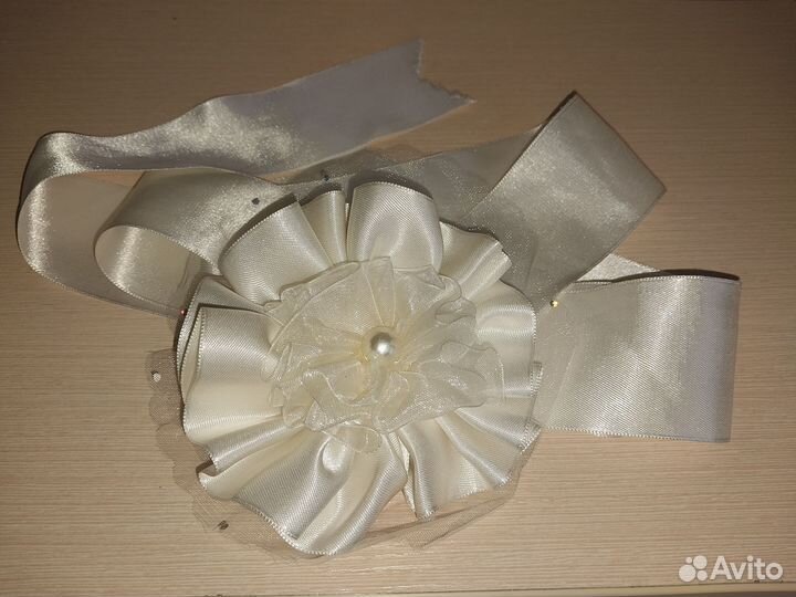 Бант с лентой