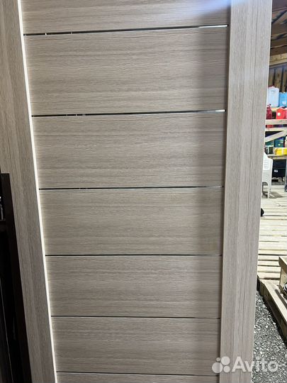 Дверь межкомнатная лиственница кремовая