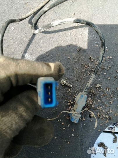 Датчик детонации Audi A8 D2 2.8 ACK