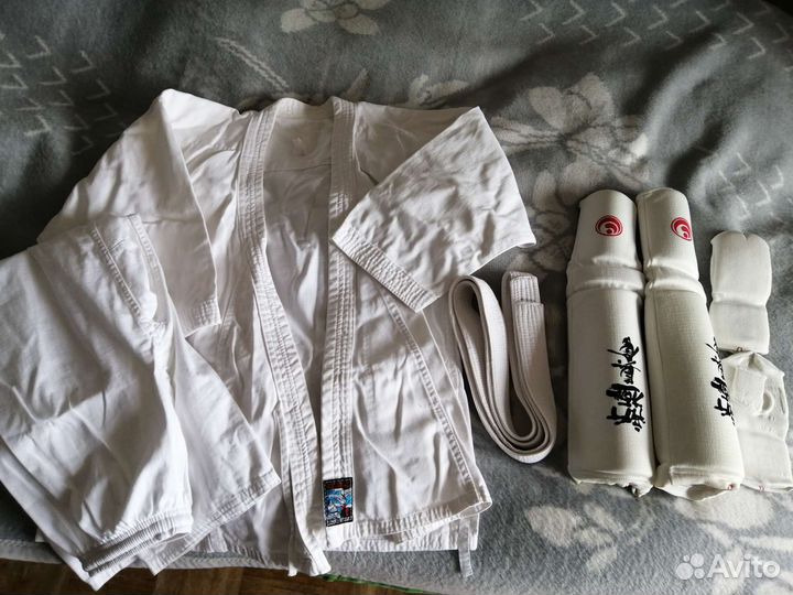 Кимоно для карате (рост 170) + защита