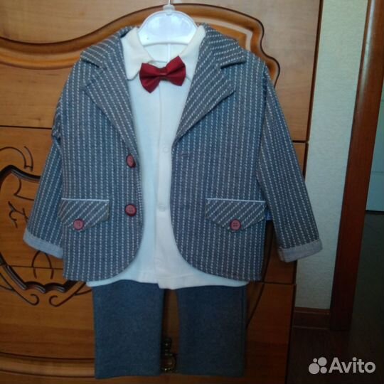 Костюм праздничный