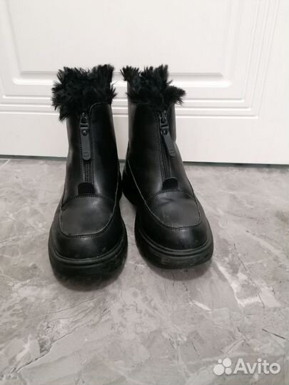 Женские зимние ботинки 37