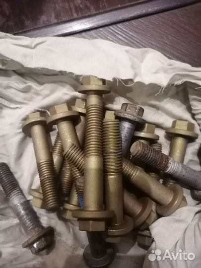 Болты подвески Ford focus 2-3