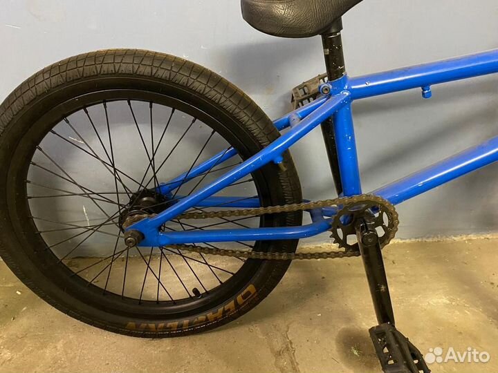 Трюковой велосипед BMX