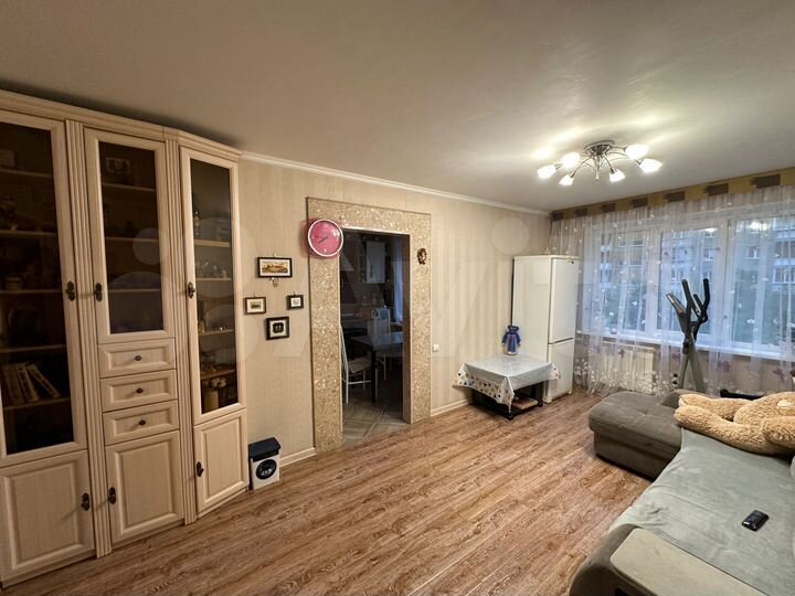 3-к. квартира, 65,2 м², 3/10 эт.