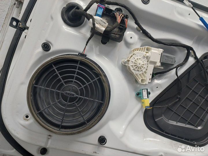 Дверь боковая правая передняя Audi A5 (8T)