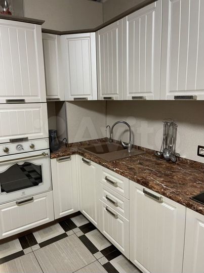 Дом 252 м² на участке 9 сот.